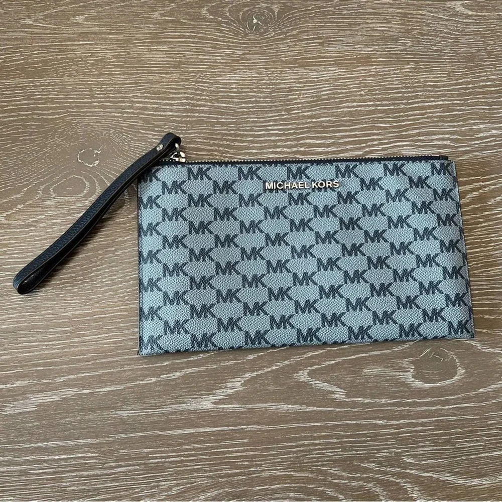 Michael Kors Blue Wristlet - Picture 3 of 8